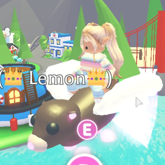 Mega Neon Otter - Picture 3 of 4